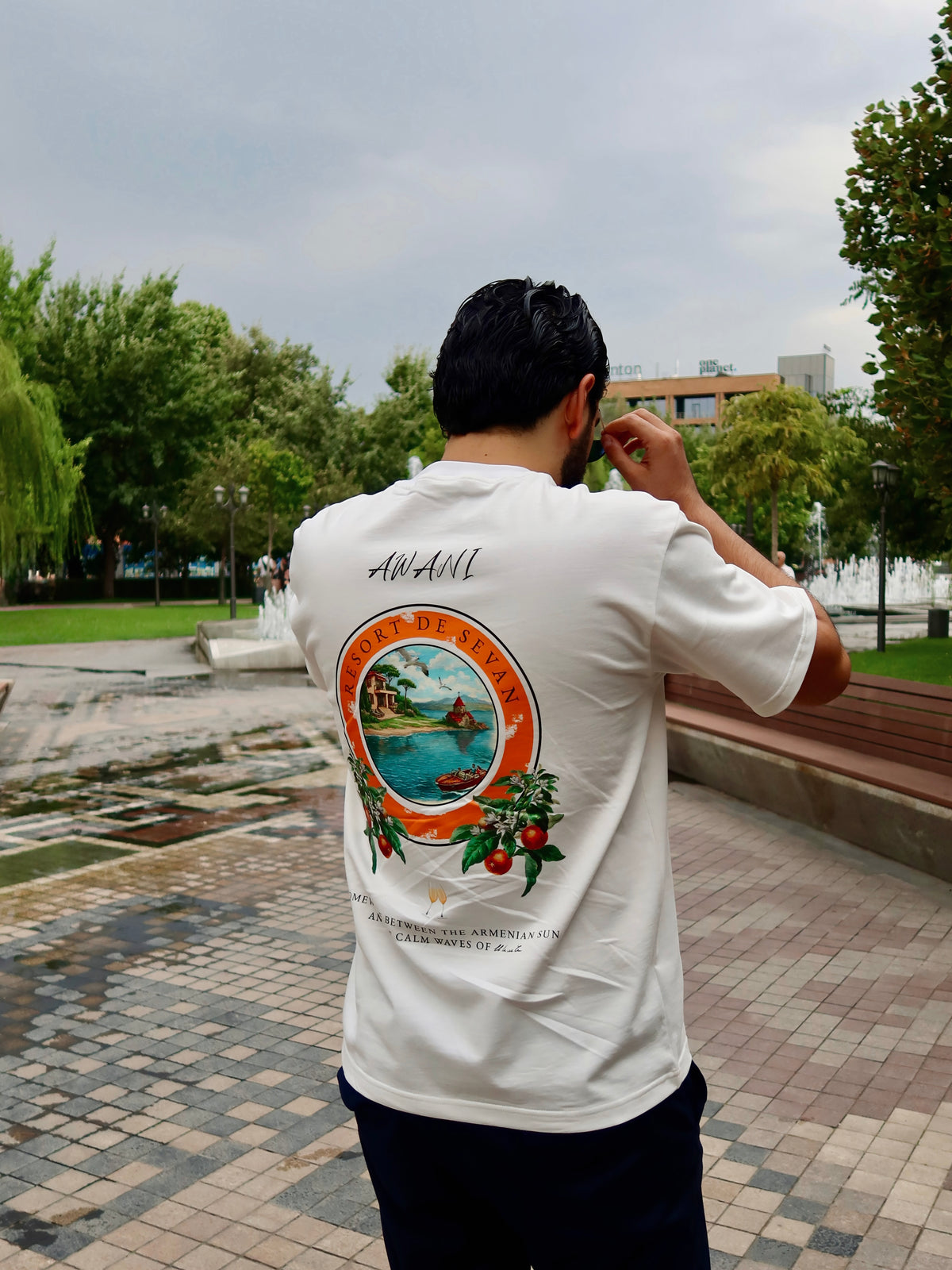RESORT DE SEVAN MILKY WHITE OVERSIZED T-SHIRT