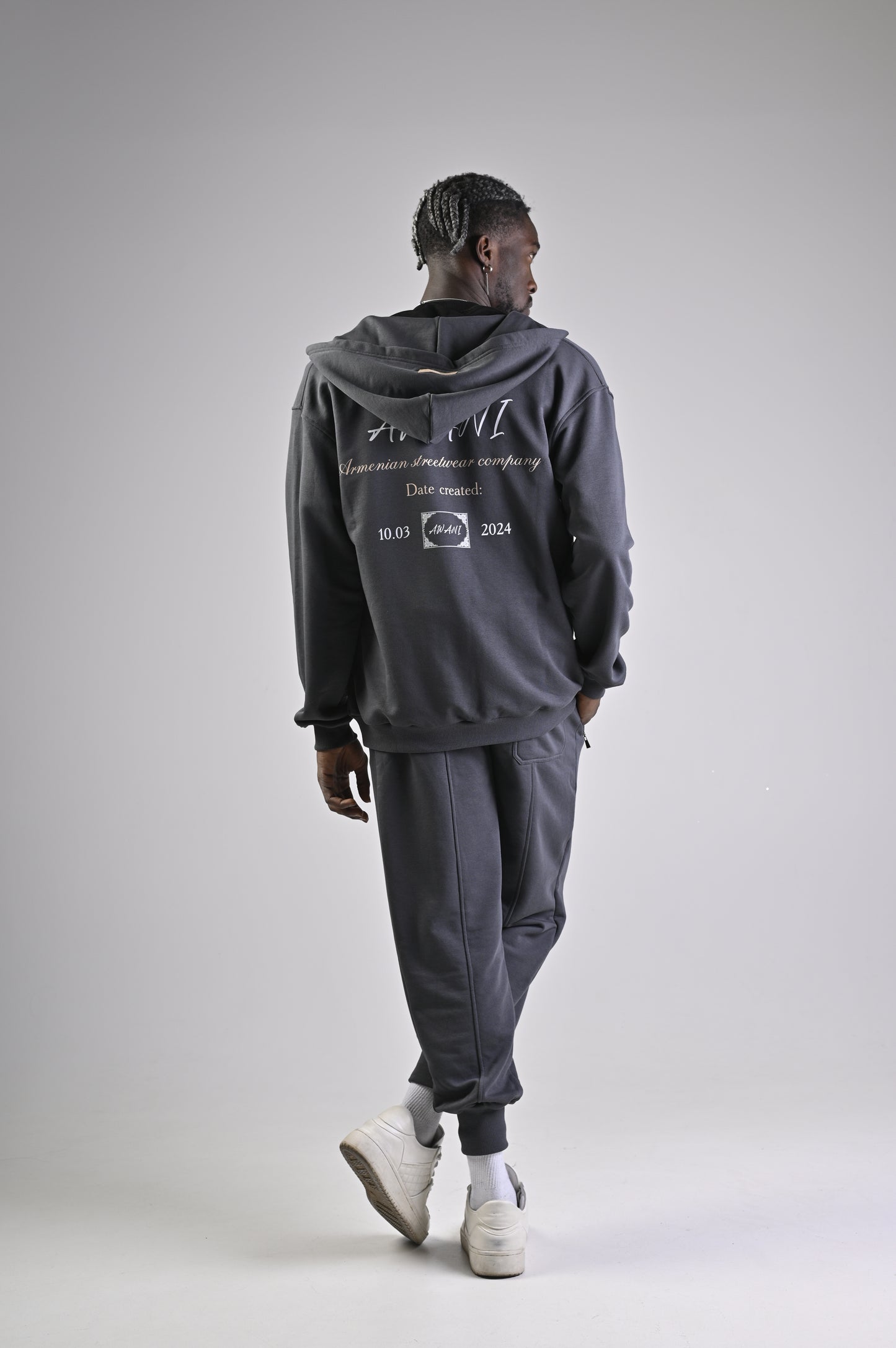 COOL GRAY ZIPPER JACKET