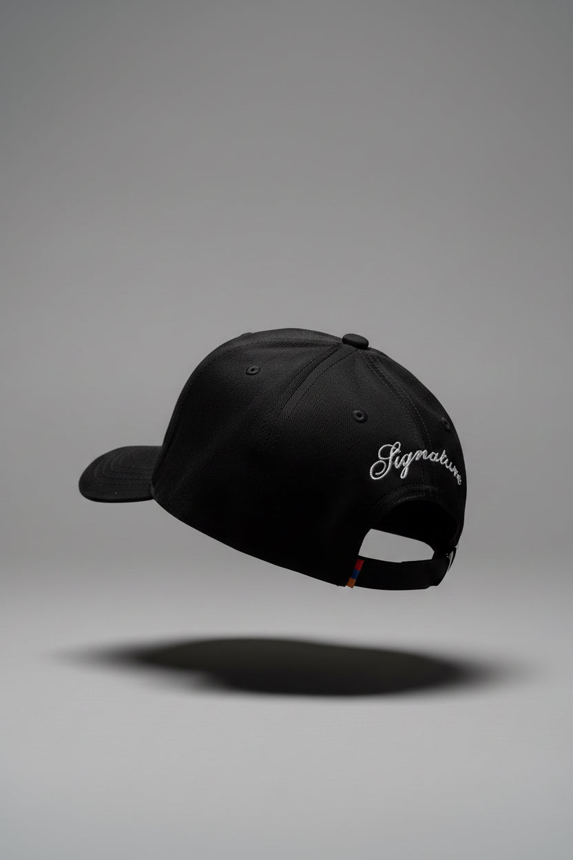 AWANI, SIGNATURE BLACK/WHITE LOGO CAP