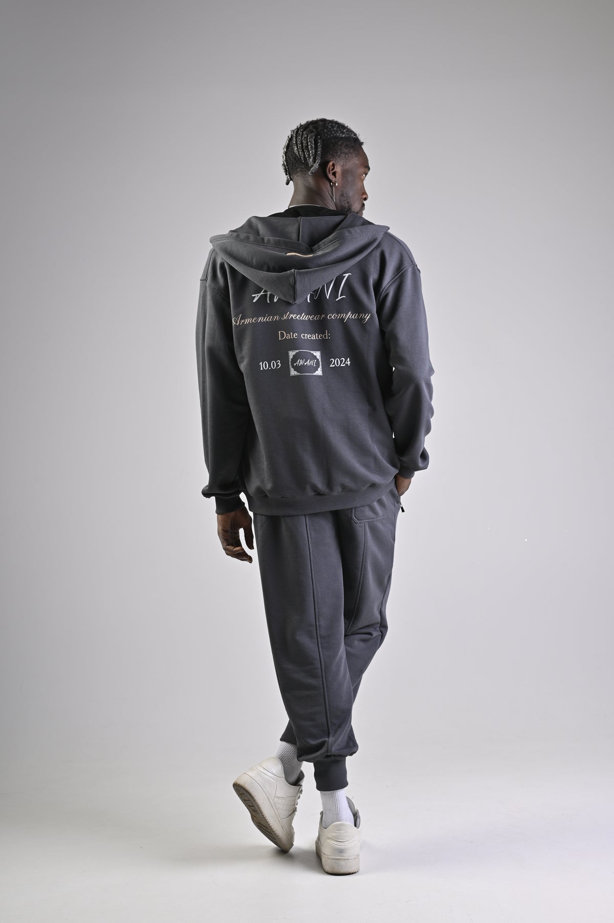 COOL GRAY ZIPPER JACKET