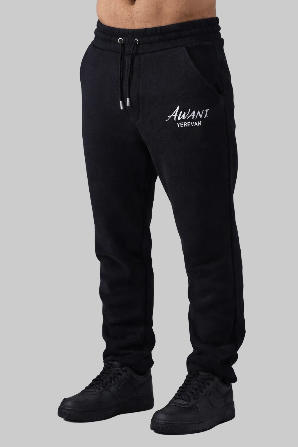 AWANI, YEREVAN BLACK JOGGERS