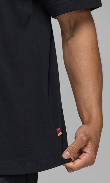AWANI CLASSICS - BLACK OVERSIZED T-SHIRT