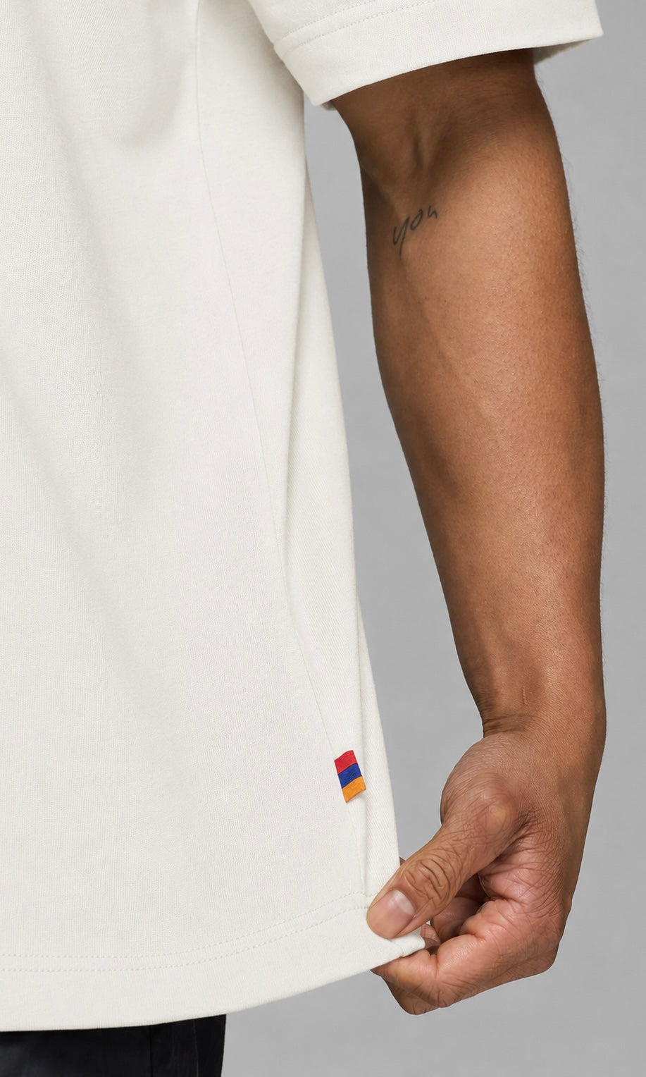 AWANI CLASSICS - MILKY WHITE OVERSIZED T-SHIRT